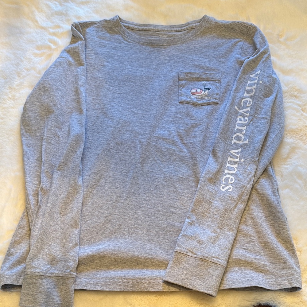 Vineyard Vines Women’s Heather Gray Long Sleeve Tee Ski